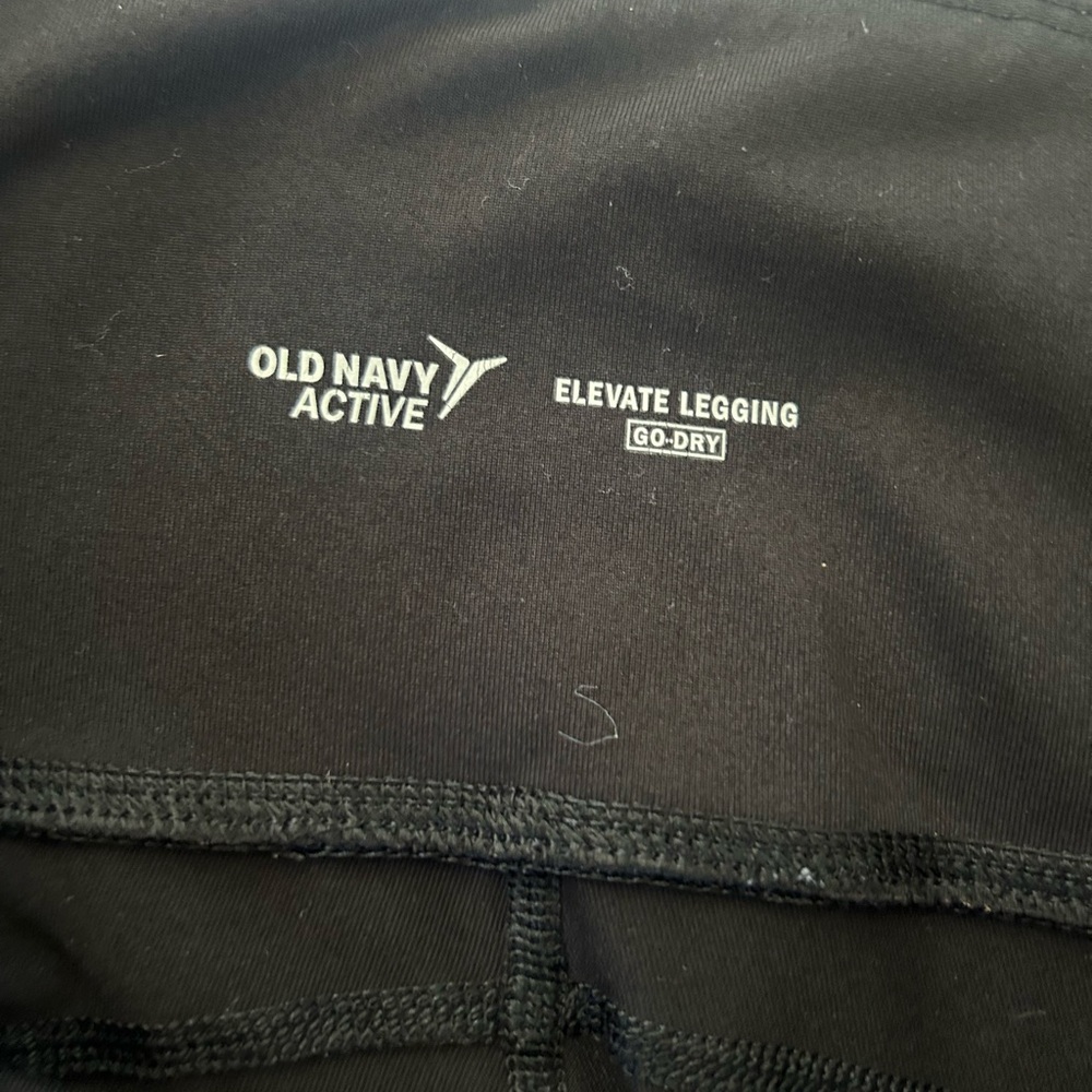 Old Navy Active Black Elevate Leggings